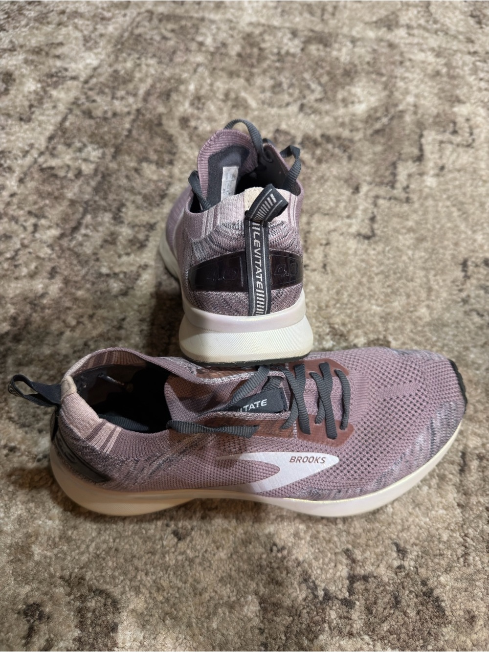 Brooks Levitate 4 Women's Running Shoes - Dusty Mauve and Gray